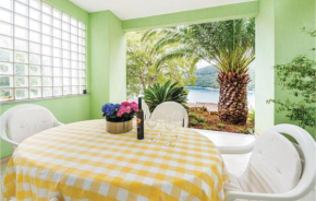 Gorgeous Apartment In Rabac With Kitchen